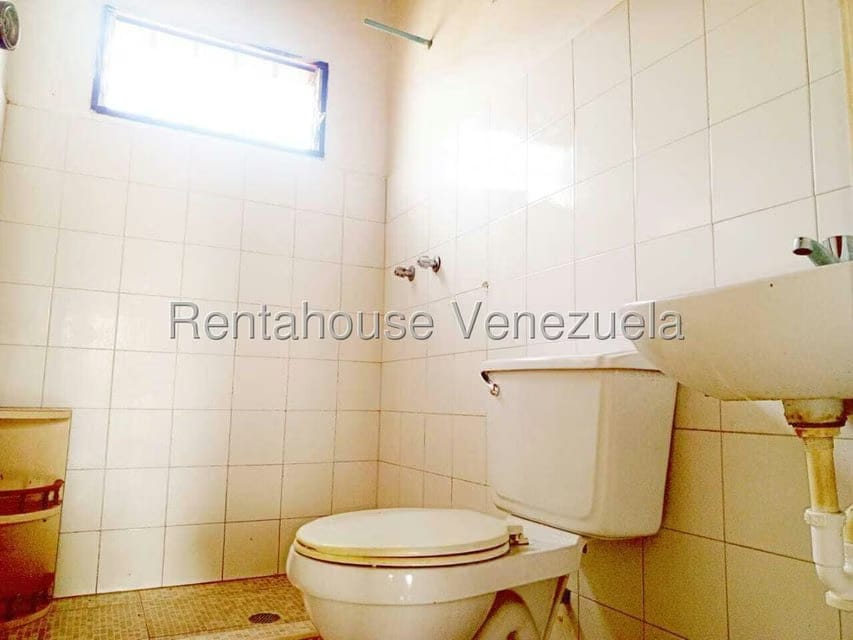 Casa (1 Nivel) en Alquiler en Parroquia El Cuji, Lara - 9