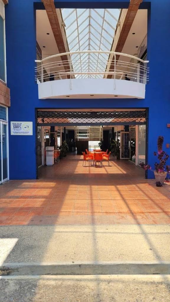 Local Comercial en Alquiler, LECHERIA C.C Galery Center - 15
