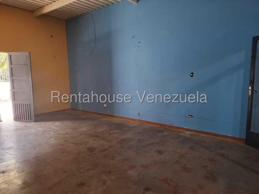 Comercial (Local Comercial) en Alquiler en Bararida, Lara - 11