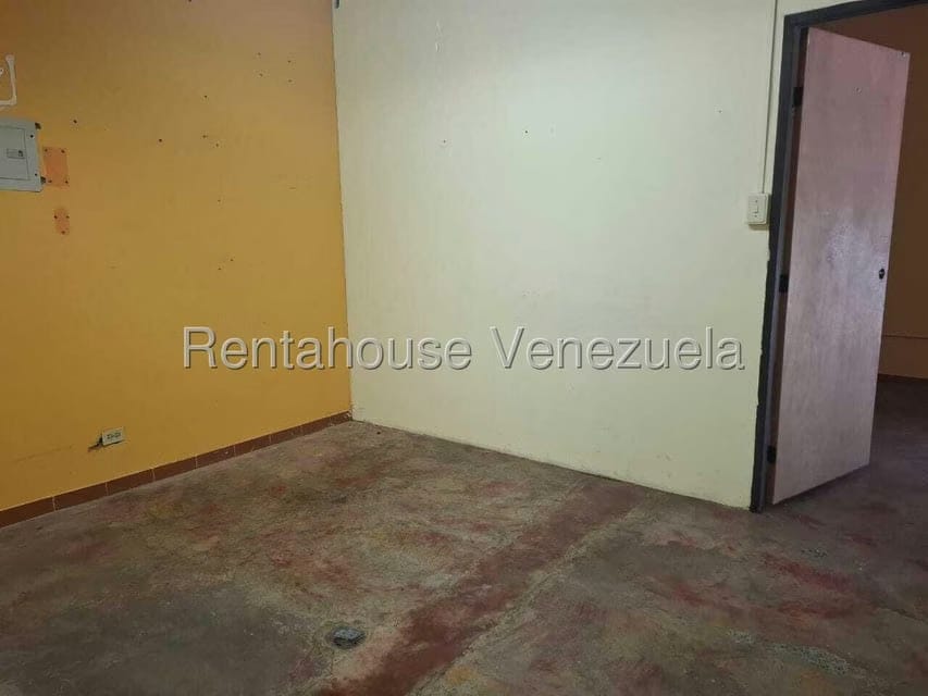 Comercial (Local Comercial) en Alquiler en Bararida, Lara - 16