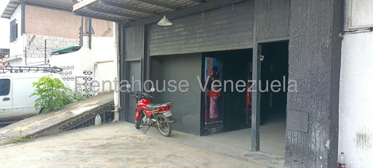 Comercial (Local Comercial) en Alquiler en Sector Sucua, Miranda - 12