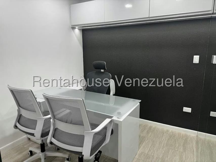 Comercial (Oficina) en Venta en Los Naranjos del Cafetal, Distrito Metropolitano - 14