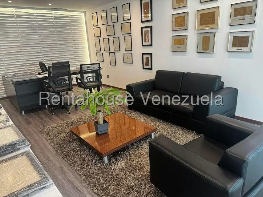 Comercial (Oficina) en Venta en Los Naranjos del Cafetal, Distrito Metropolitano - 17