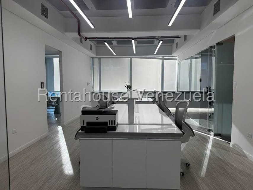 Comercial (Oficina) en Venta en Los Naranjos del Cafetal, Distrito Metropolitano - 10