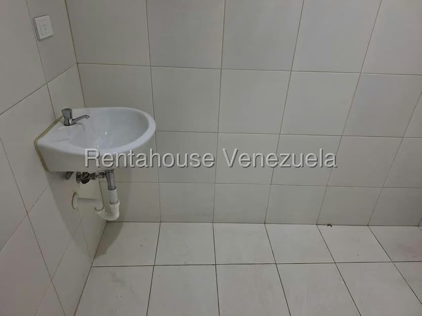 Comercial (Local Comercial) en Alquiler en Mariperez, Distrito Metropolitano - 18