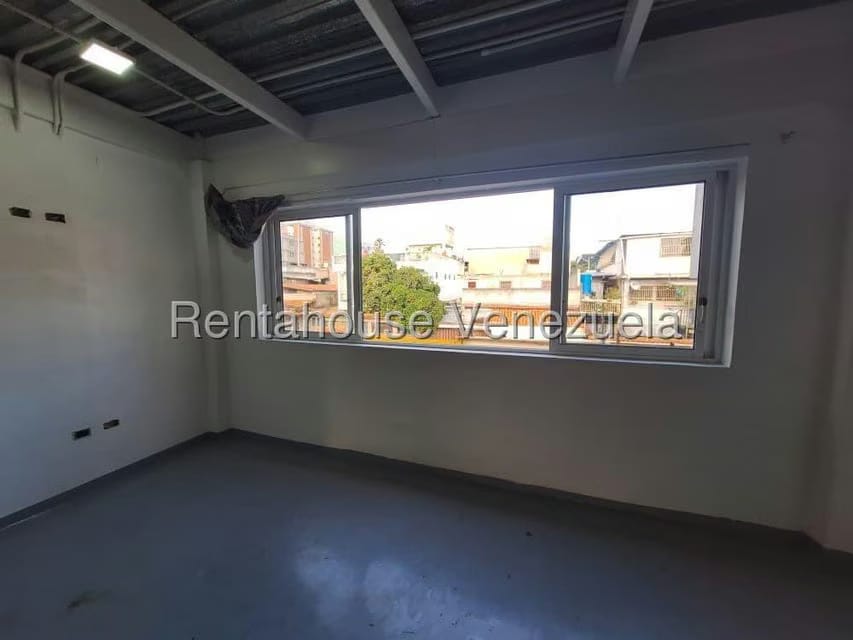 Comercial (Local Comercial) en Alquiler en Mariperez, Distrito Metropolitano - 23