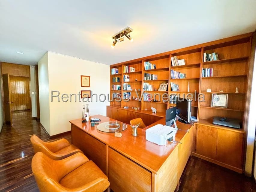 Casa (Duplex) en Venta en Los Naranjos del Cafetal, Distrito Metropolitano - 46