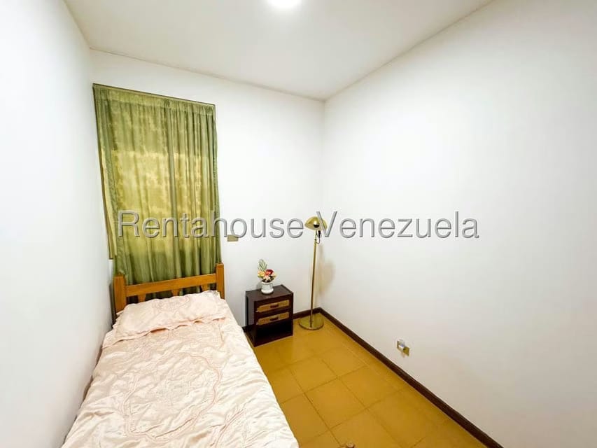 Casa (Duplex) en Venta en Los Naranjos del Cafetal, Distrito Metropolitano - 74