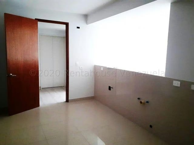 APARTAMENTO EN VENTA – ELENA MARIN NOBREGA - 3