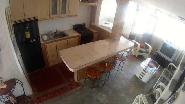 Townhouse (Duplex) en Venta en Via Curiepe, Miranda - 2