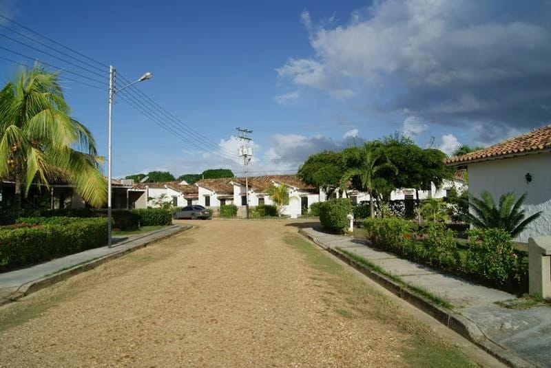 Townhouse (Duplex) en Venta en Via Curiepe, Miranda - 18