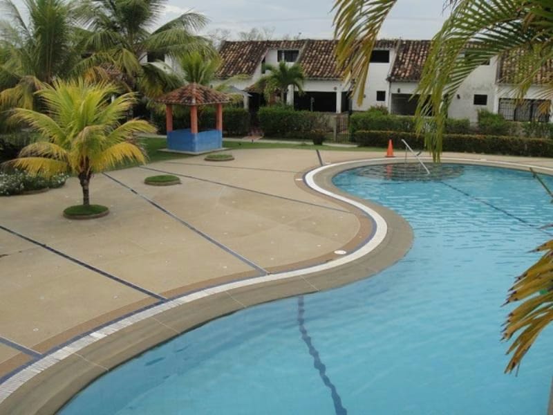 Townhouse (Duplex) en Venta en Via Curiepe, Miranda - 23