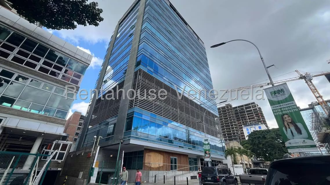 Comercial (Local Comercial) en Venta en Las Mercedes, Distrito Metropolitano - 3