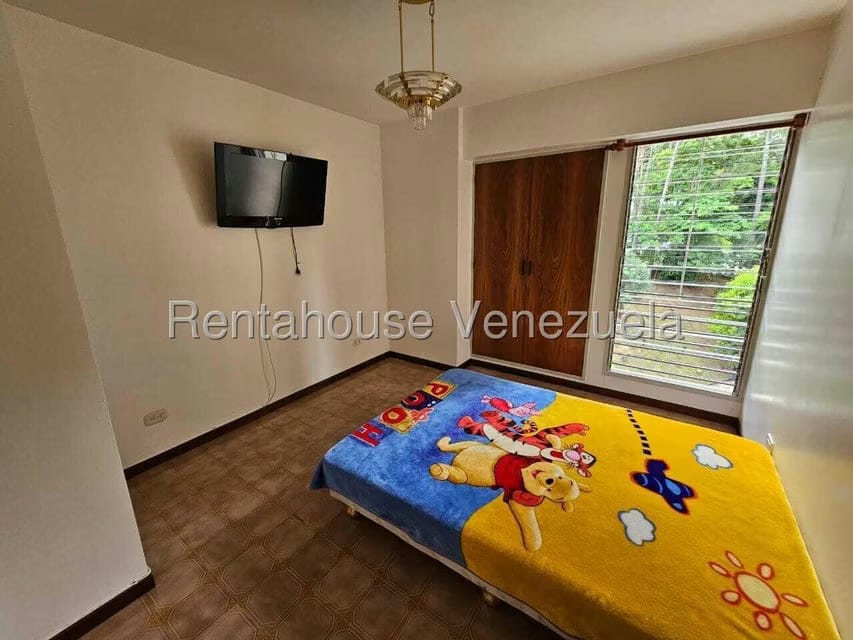 Apartamento (1 Nivel) en Venta en Lomas de Prados del Este, Distrito Metropolitano - 15