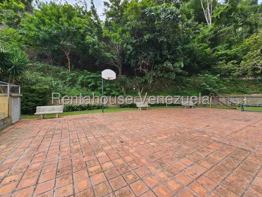 Apartamento (1 Nivel) en Venta en Lomas de Prados del Este, Distrito Metropolitano - 24