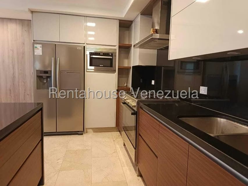 Apartamento (1 Nivel) en Alquiler en Los Naranjos de Las Mercedes, Distrito Metropolitano - 14