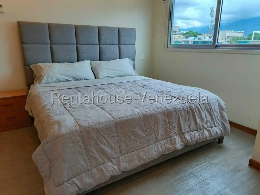 Apartamento (1 Nivel) en Alquiler en Los Naranjos de Las Mercedes, Distrito Metropolitano - 23