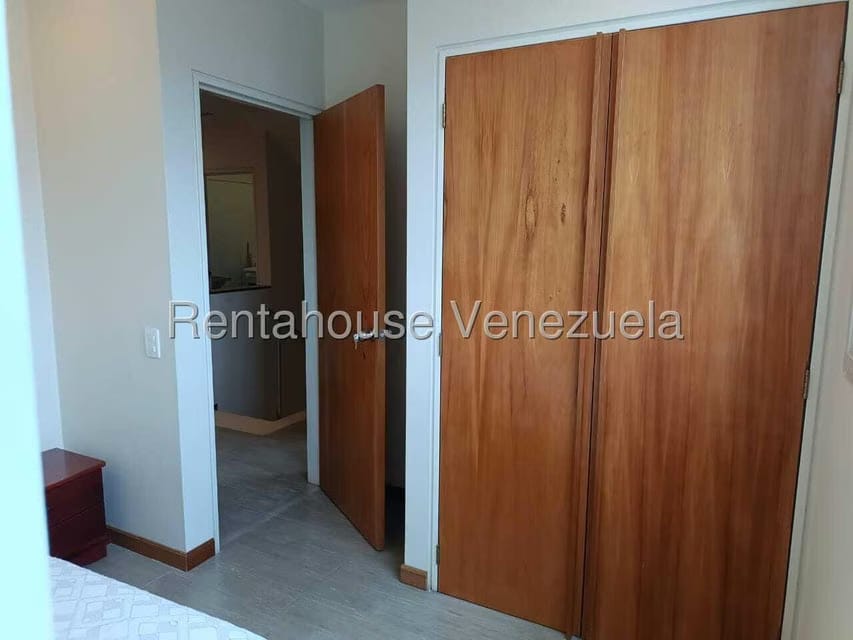 Apartamento (1 Nivel) en Alquiler en Los Naranjos de Las Mercedes, Distrito Metropolitano - 32