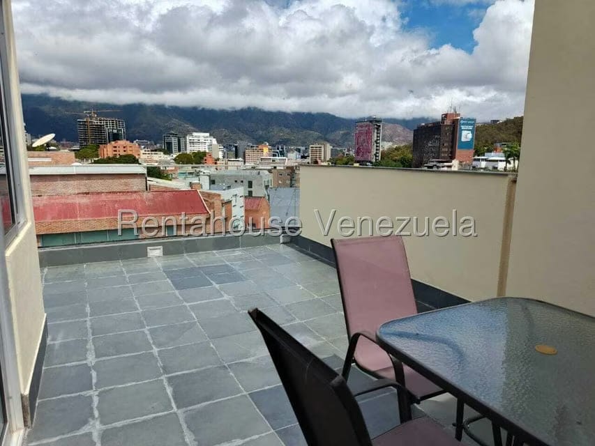 Apartamento (1 Nivel) en Alquiler en Los Naranjos de Las Mercedes, Distrito Metropolitano - 47