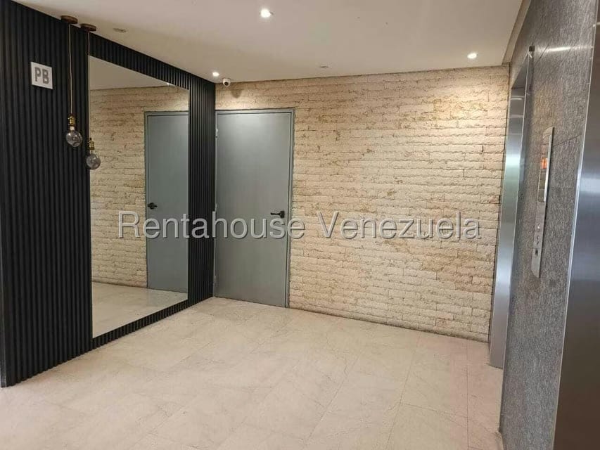 Apartamento (1 Nivel) en Alquiler en Los Naranjos de Las Mercedes, Distrito Metropolitano - 53