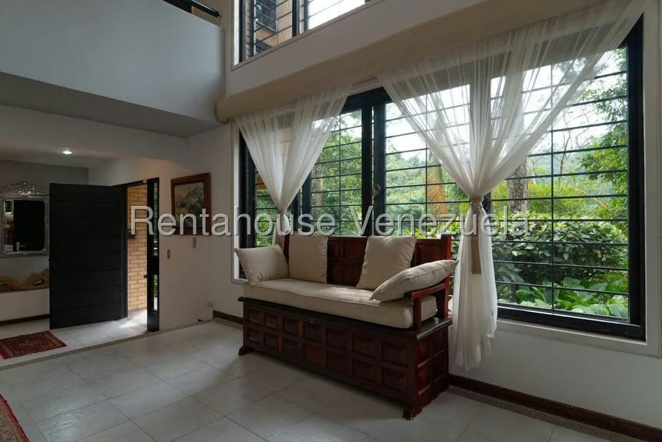 Casa (Colonial) en Venta en Monte Claro, Distrito Metropolitano - 11