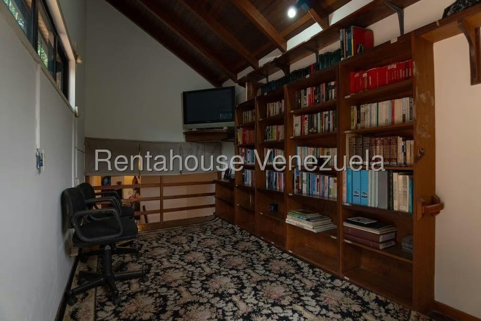 Casa (Colonial) en Venta en Monte Claro, Distrito Metropolitano - 32