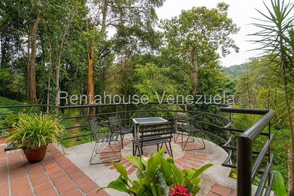 Casa (Colonial) en Venta en Monte Claro, Distrito Metropolitano - 43