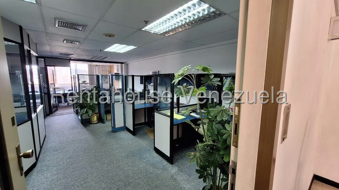 Comercial (Oficina) en Alquiler en Sabana Grande, Distrito Metropolitano - 16