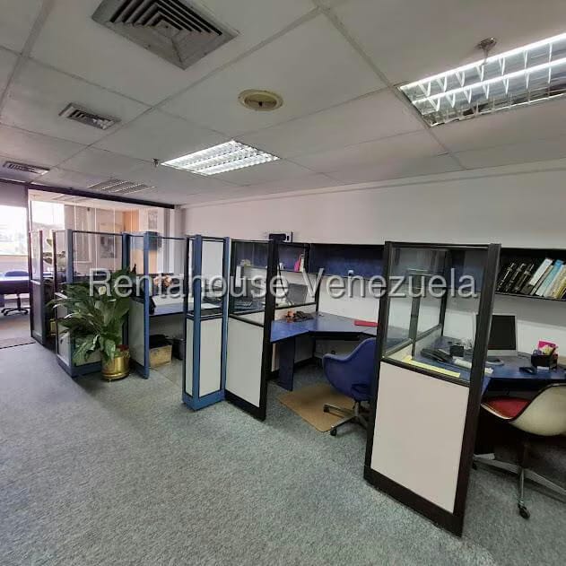 Comercial (Oficina) en Alquiler en Sabana Grande, Distrito Metropolitano - 3