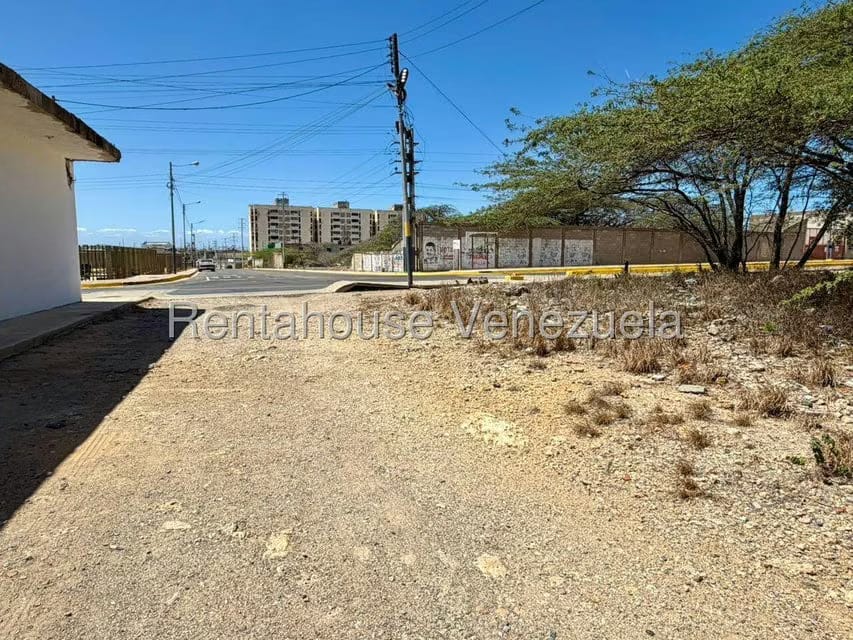 Terreno (Comercial) en Venta en Punto Fijo, Falcon - 10