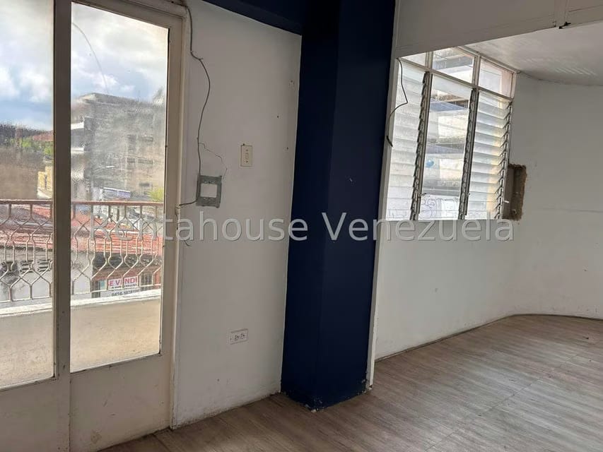 Comercial (Oficina) en Venta en Municipio Guaicaipuro, Miranda - 11