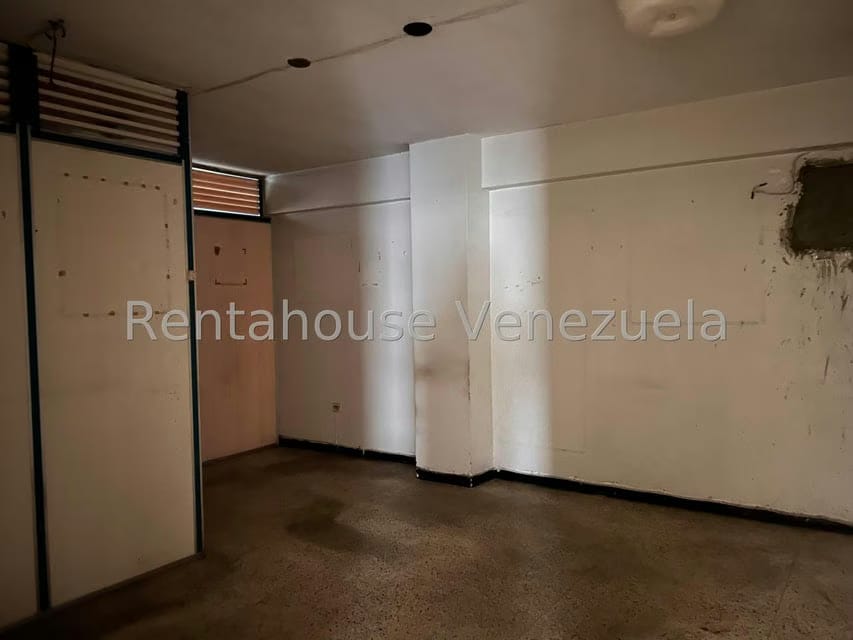 Comercial (Oficina) en Venta en Municipio Guaicaipuro, Miranda - 3