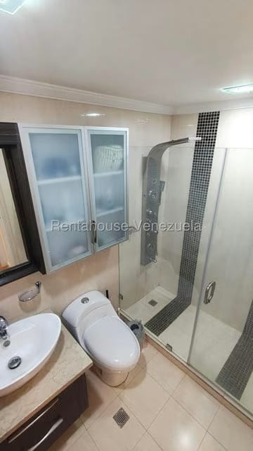 Apartamento (1 Nivel) en Venta en Colinas de Valle Arriba, Distrito Metropolitano - 14
