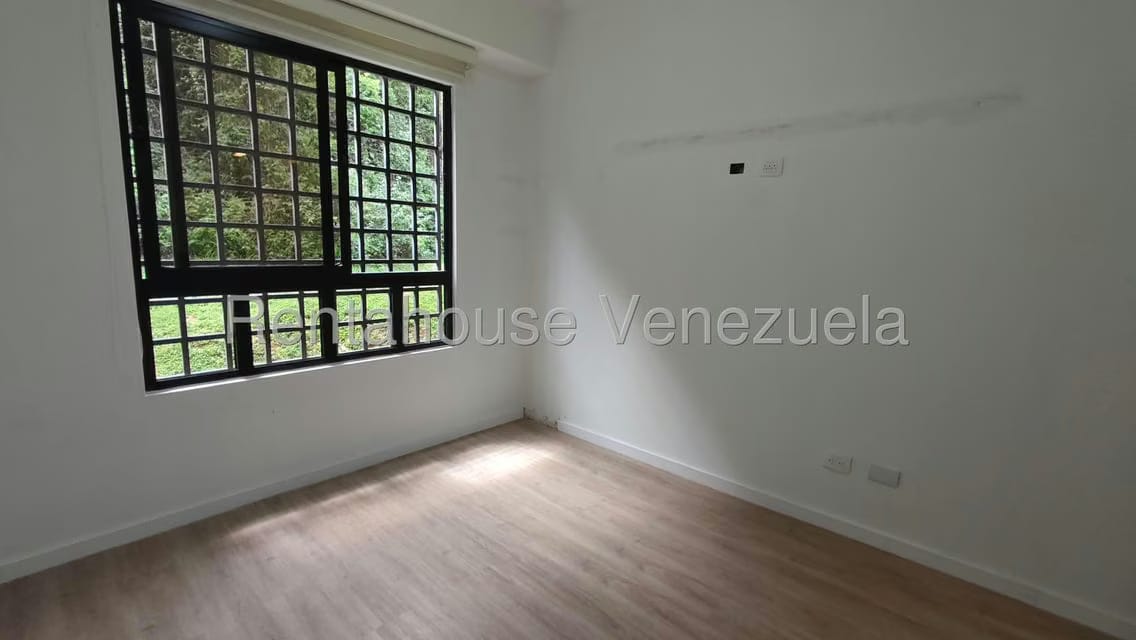 Apartamento (1 Nivel) en Venta en Colinas de Valle Arriba, Distrito Metropolitano - 17
