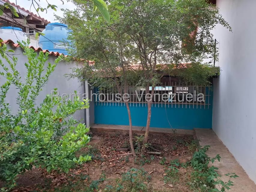 Casa (Multipes Niveles) en Alquiler en Trigal Centro, Carabobo - 40