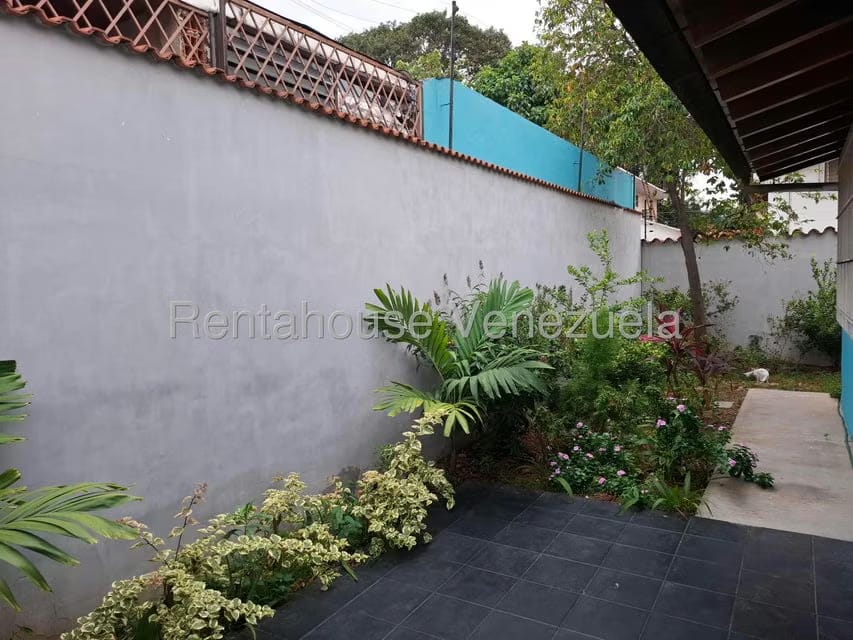 Casa (Multipes Niveles) en Alquiler en Trigal Centro, Carabobo - 51