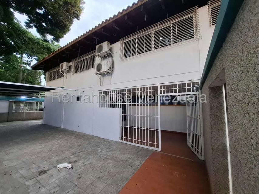 Casa (Multipes Niveles) en Alquiler en Trigal Centro, Carabobo - 55