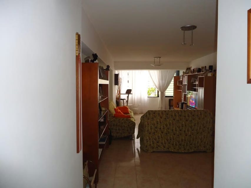 Apartamento (1 Nivel) en Venta en El Cigarral, Distrito Metropolitano - 3