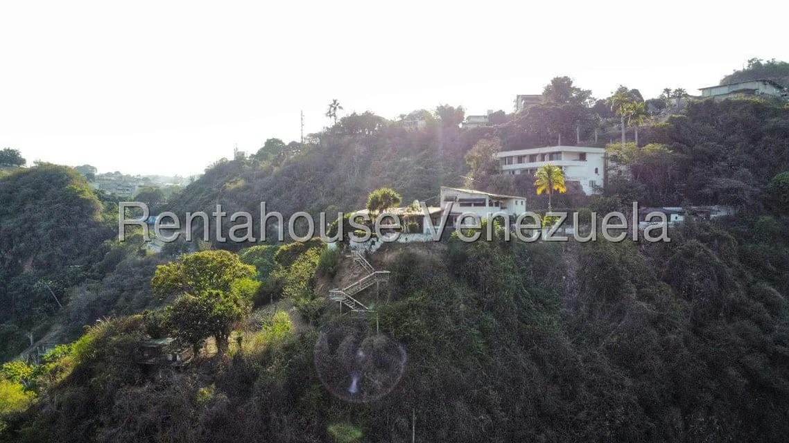 Casa (Multipes Niveles) en Venta en Los Campitos, Distrito Metropolitano - 28