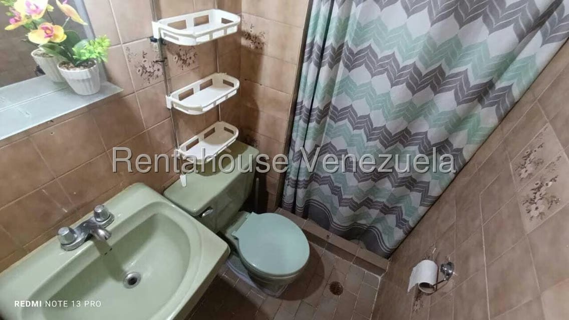 Apartamento (1 Nivel) en Venta en El Valle, Distrito Metropolitano - 21