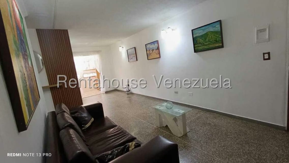 Apartamento (1 Nivel) en Venta en El Valle, Distrito Metropolitano - 27