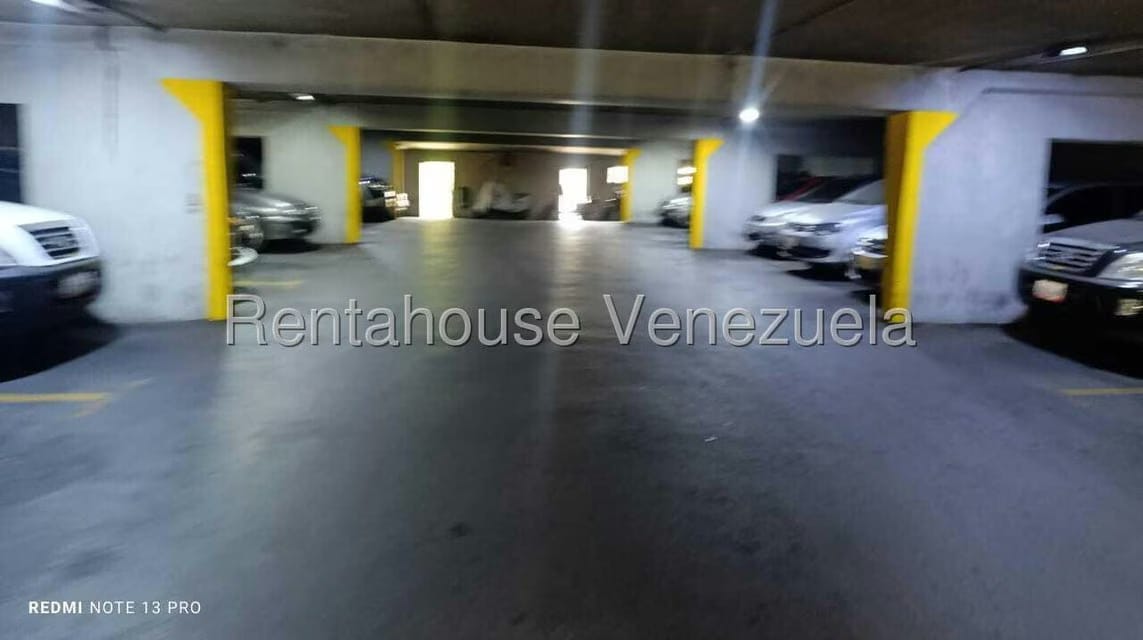 Apartamento (1 Nivel) en Venta en El Valle, Distrito Metropolitano - 31