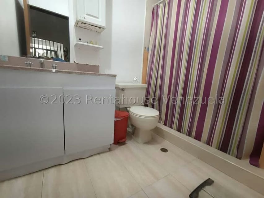 Casa (Duplex) en Venta en Sebucan, Distrito Metropolitano - 34
