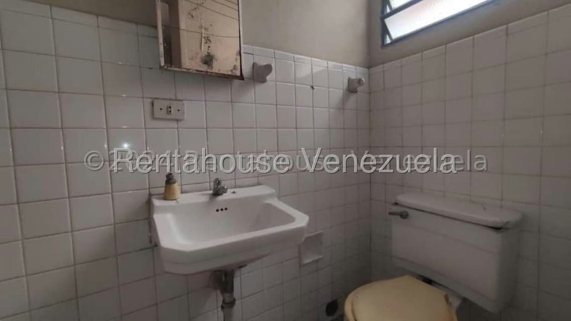 Comercial (Local Comercial) en Alquiler en Centro, Lara - 18