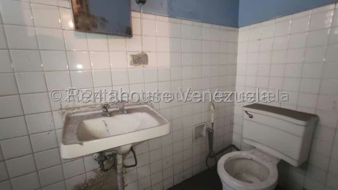 Comercial (Local Comercial) en Alquiler en Centro, Lara - 22