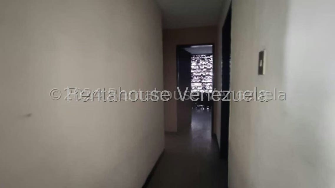 Comercial (Local Comercial) en Alquiler en Centro, Lara - 23