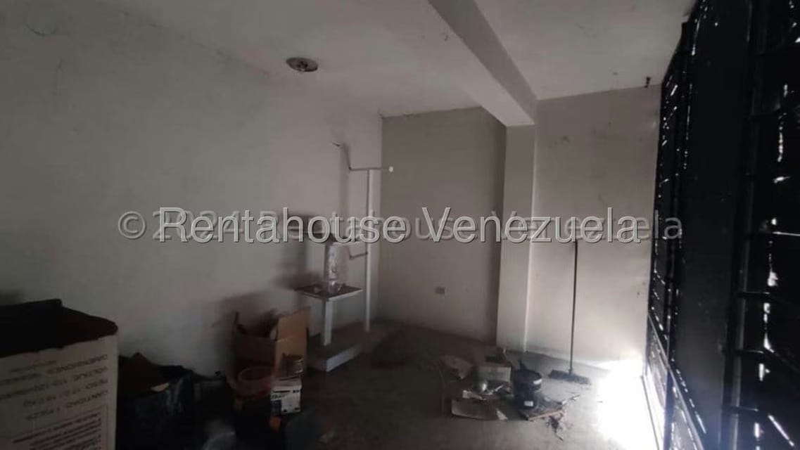 Comercial (Local Comercial) en Alquiler en Centro, Lara - 24