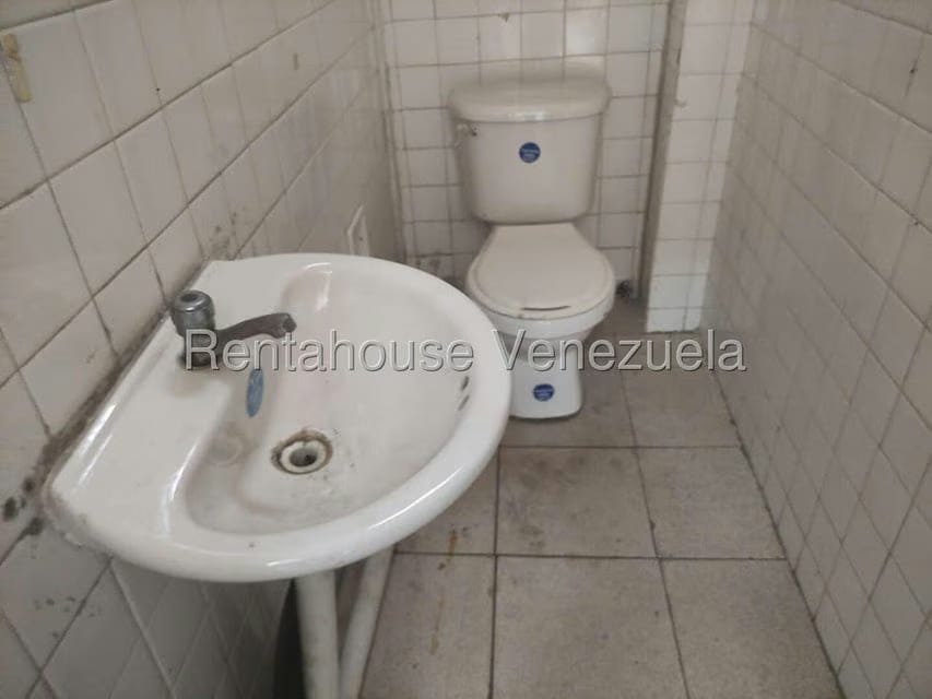 Comercial (Local Comercial) en Alquiler en Centro, Lara - 10