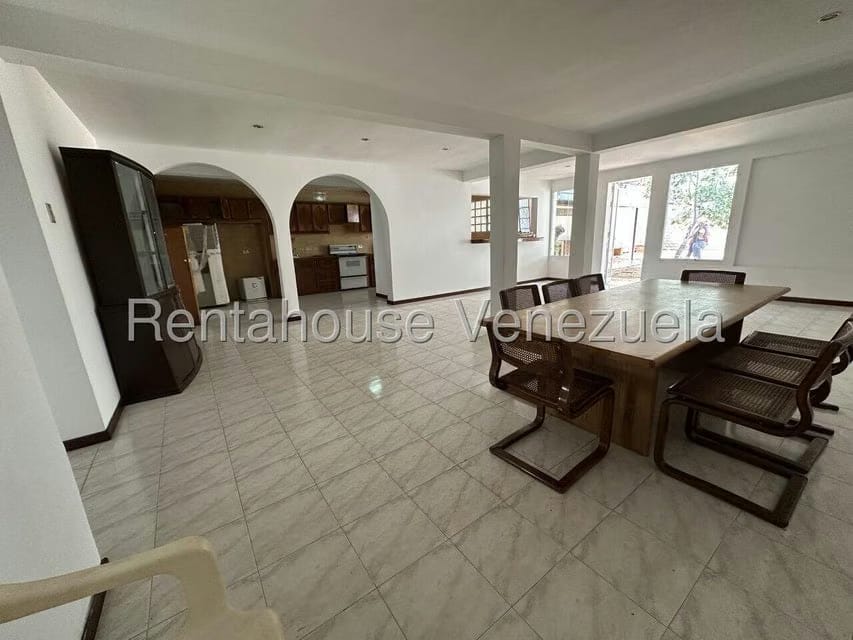 Casa (Multipes Niveles) en Venta en El Cafetal, Distrito Metropolitano - 11