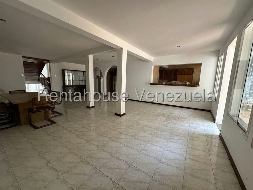 Casa (Multipes Niveles) en Venta en El Cafetal, Distrito Metropolitano - 12